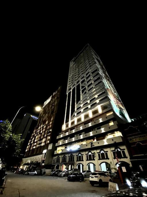 Апартаменты #211 M101 Dang Wangi Klcc View Pool By Livin Куала-Лумпур Экстерьер фото