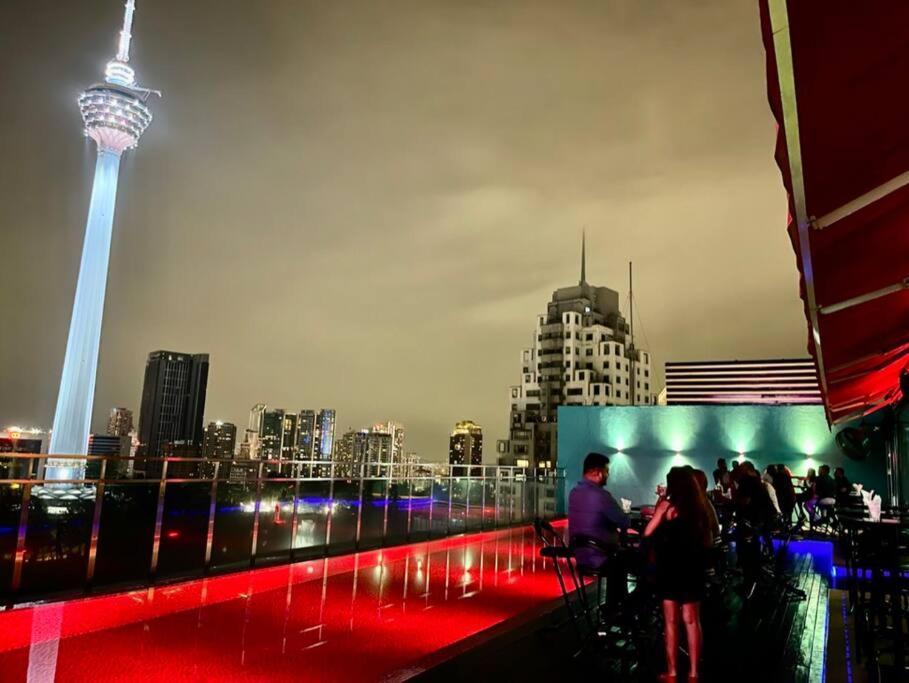 Апартаменты #211 M101 Dang Wangi Klcc View Pool By Livin Куала-Лумпур Экстерьер фото